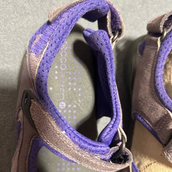 Brand new Ecco Velcro leather sandals size eu 31 or us 13.5 - Picture 3 of 5